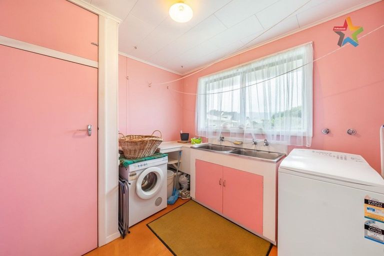 Photo of property in 156 Taita Drive, Avalon, Lower Hutt, 5011