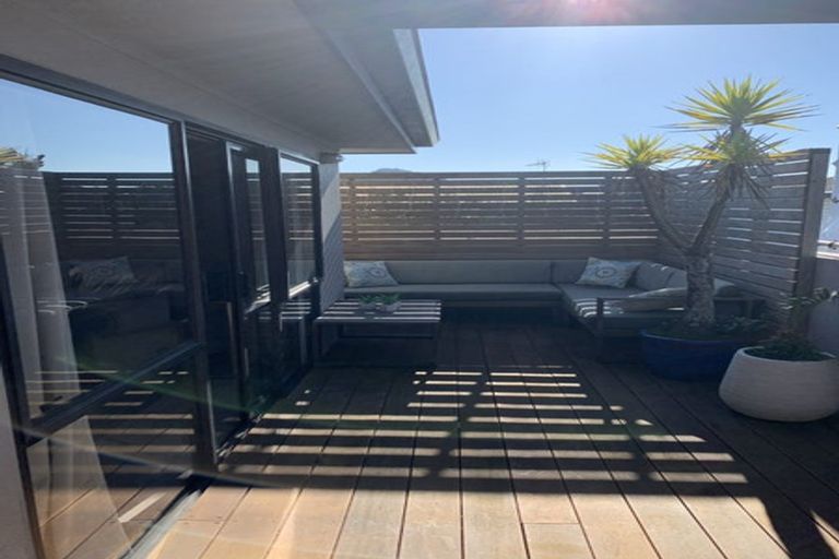 Photo of property in 143a Oceanview Road, Mount Maunganui, 3116