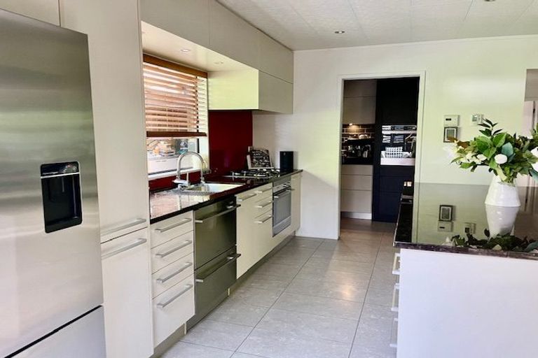 Photo of property in 112 Marram Place, Matarangi, Whitianga, 3592