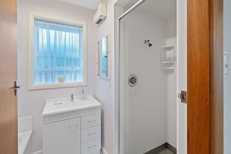 Photo of property in 51 West-watson Avenue, Hillmorton, Christchurch, 8025