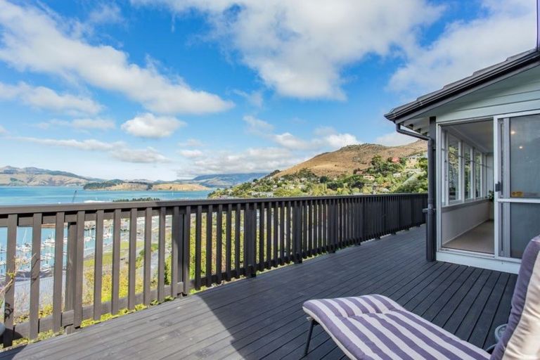 Photo of property in 6 Dudley Road, Lyttelton, 8082