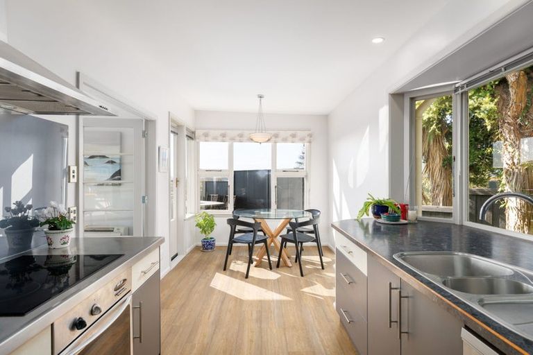 Photo of property in 21a Crichton Terrace, Cashmere, Christchurch, 8022