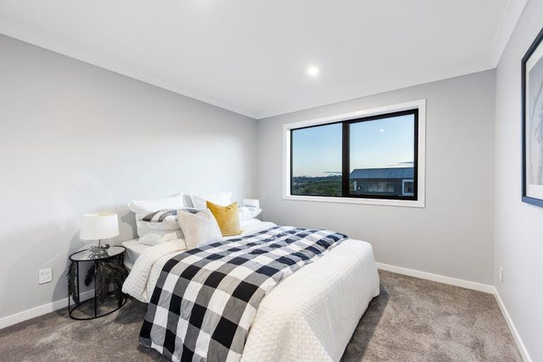 Photo of property in 51 Kumukumu Road, Long Bay, Auckland, 0630