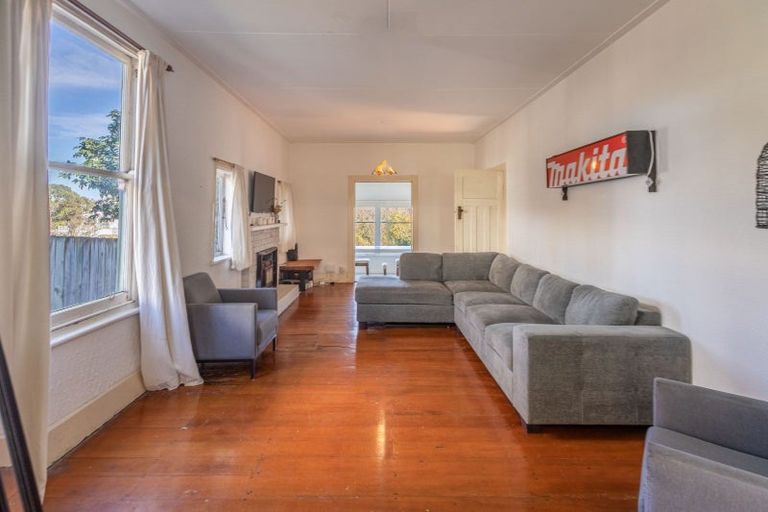 Photo of property in 47 Cameron Road, Bluff Hill, Napier, 4110