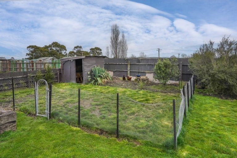 Photo of property in 21 Montgomery Street, Cheviot, 7310