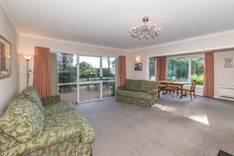 Photo of property in 146 Main North Road, Woodend, 7610