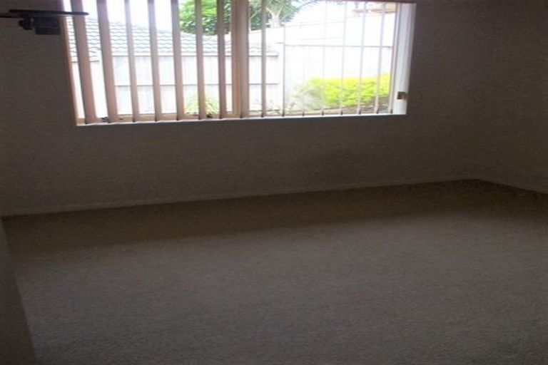 Photo of property in 6 Richfield Crescent, Westgate, Auckland, 0614