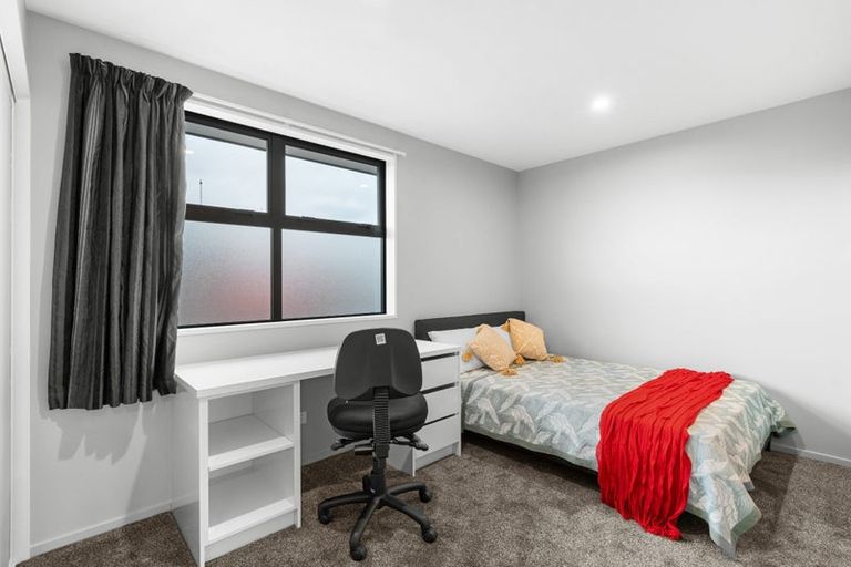 Photo of property in 10 Newnham Terrace, Upper Riccarton, Christchurch, 8041