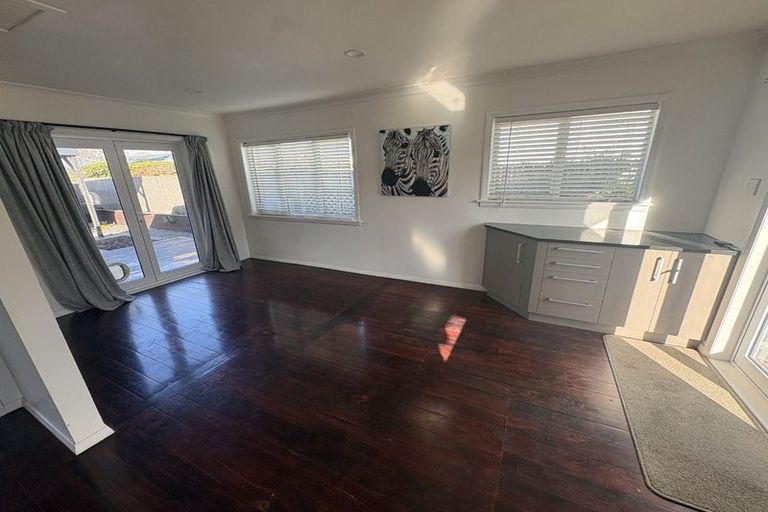Photo of property in 62 Grey Street, Cambridge, 3434