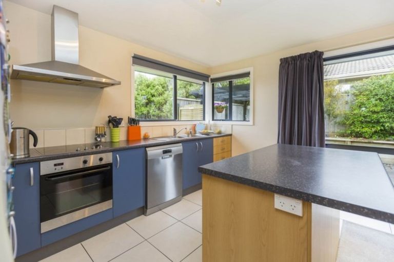 Photo of property in 129 Kirton Drive, Riverstone Terraces, Upper Hutt, 5018