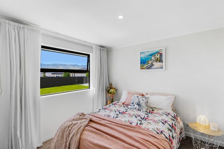 Photo of property in 24 Ethereal Crescent, Mount Pisa, Cromwell, 9383