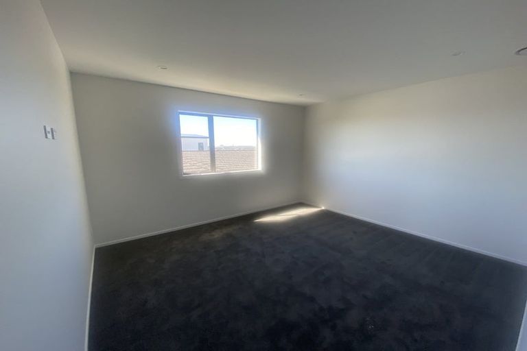 Photo of property in 64 Pelorus Avenue, Poraiti, Napier, 4112