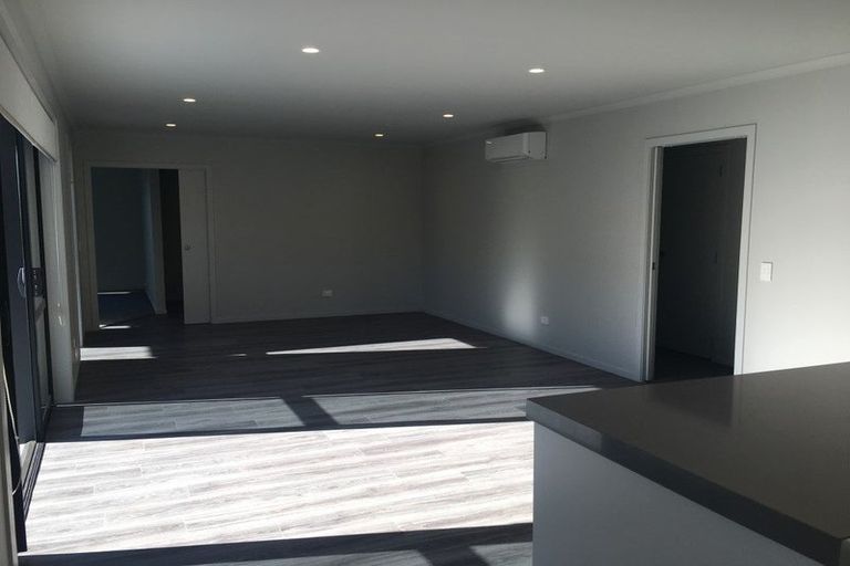 Photo of property in 15 Fuller Street, Papamoa Beach, Papamoa, 3118