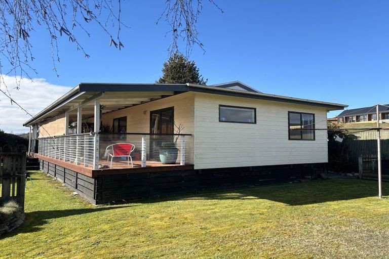 Photo of property in 8 Ritchie Court, Te Anau, 9600