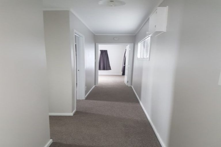 Photo of property in 1/39 Kelvin Road, Papakura, 2110
