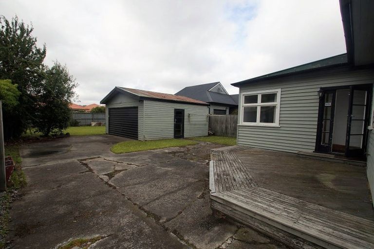 Photo of property in 4 Edward Avenue, Edgeware, Christchurch, 8013