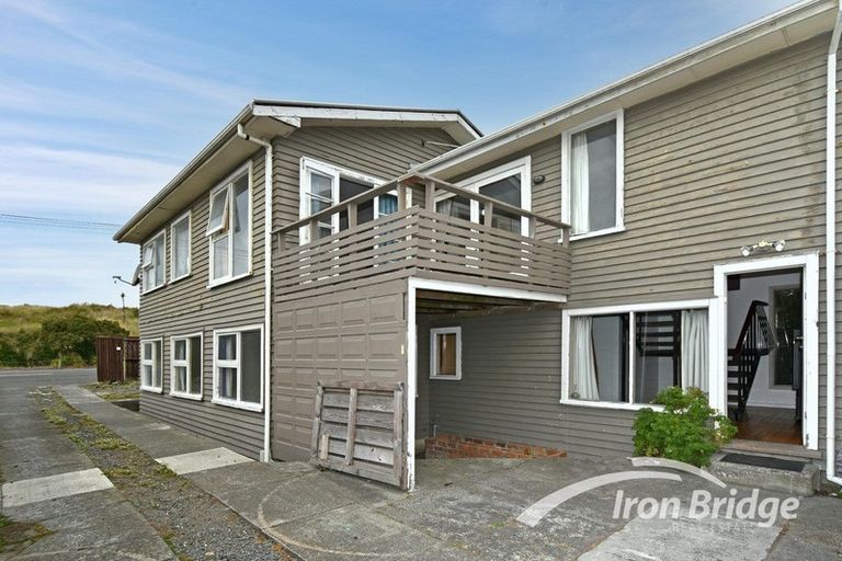 Photo of property in 266 Marine Parade, New Brighton, Christchurch, 8061