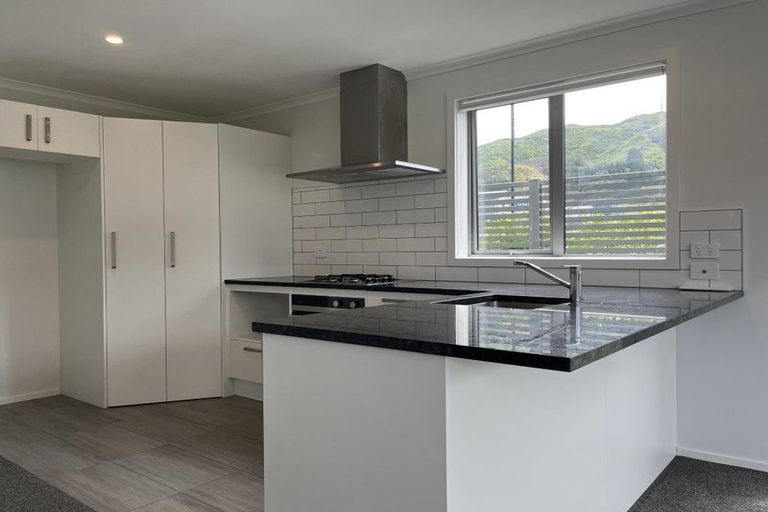 Photo of property in 58 Pateke Drive, Kenepuru, Porirua, 5022