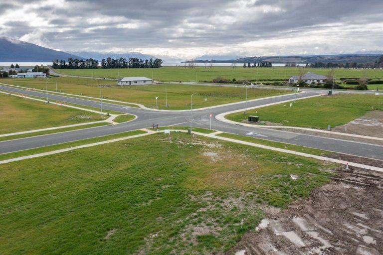 Photo of property in 15 Marakura Drive, Te Anau, 9600