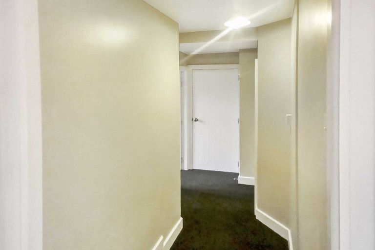 Photo of property in 28 Somerset Crescent, Spreydon, Christchurch, 8024