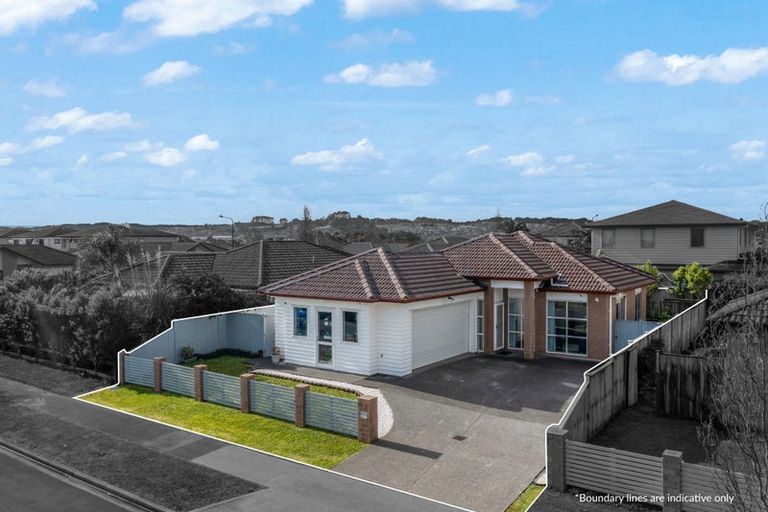 Photo of property in 15 Dromoland Drive, Flat Bush, Auckland, 2019