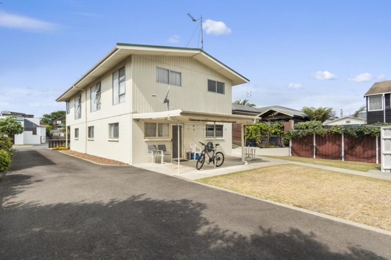 Photo of property in 92 Valley Road, Mount Maunganui, 3116
