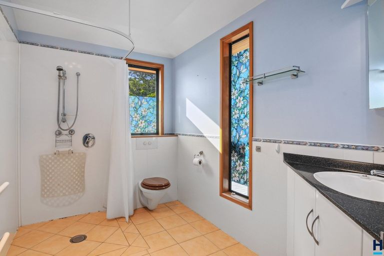 Photo of property in 8 Gibbs Road, Collingwood, 7073