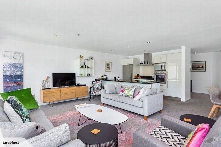 Photo of property in 1/6d Durham Street, Tauranga, 3110