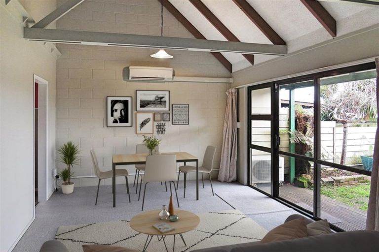 Photo of property in 5/66 Robinson Avenue, Holdens Bay, Rotorua, 3010