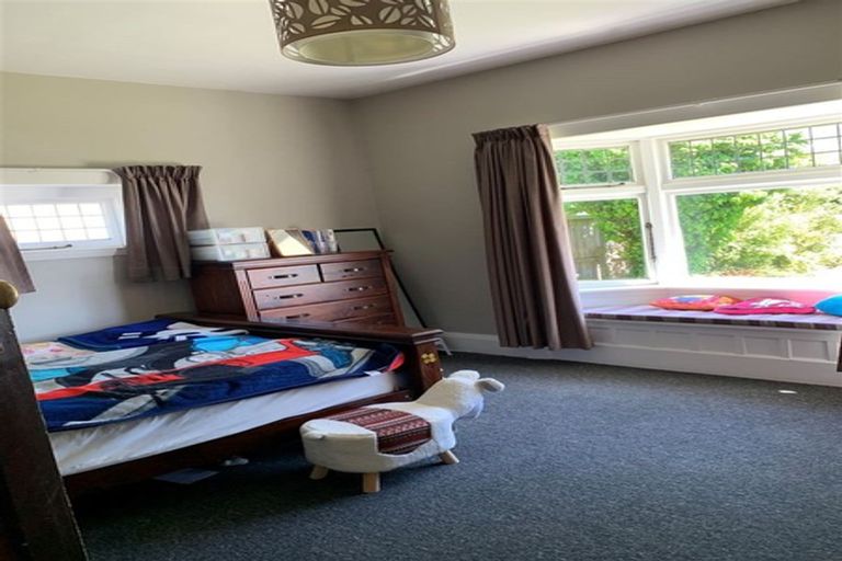 Photo of property in 6 Nortons Road, Avonhead, Christchurch, 8042