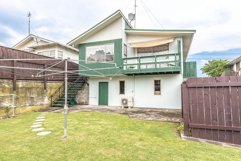 Photo of property in 120 Koromiko Road, Gonville, Whanganui, 4501