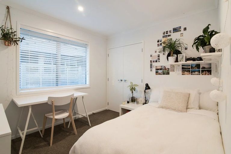 Photo of property in 4 Shipton Court, Lower Shotover, Queenstown, 9304