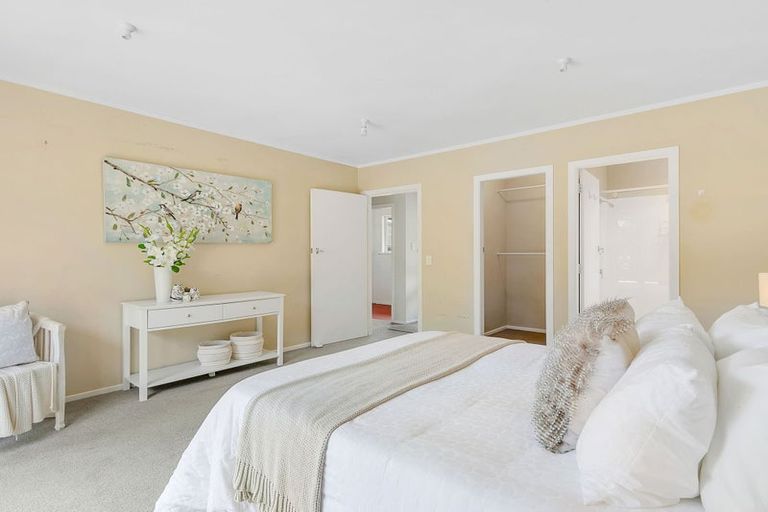 Photo of property in 65 Bell Street, Tawa, Wellington, 5028