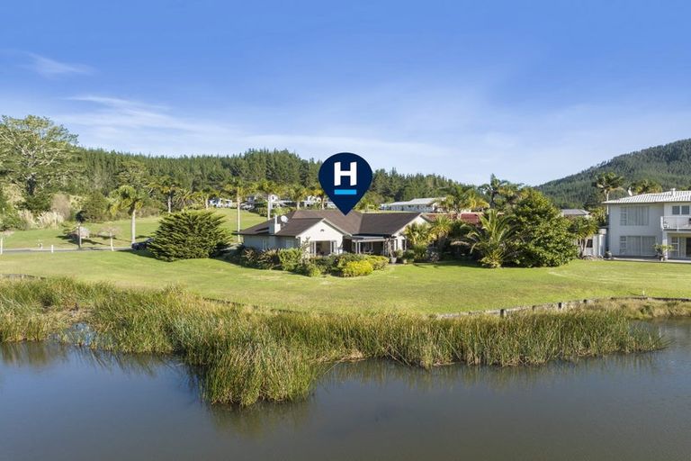 Photo of property in 18 Saint Andrews Drive, Pauanui, Hikuai, 3579