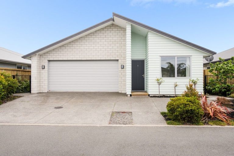 Photo of property in 7 Parkside Mews, Papamoa, 3118