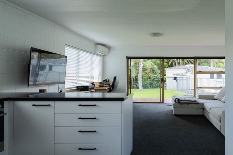 Photo of property in 6/22a Church Street, Northcote Point, Auckland, 0627