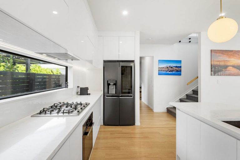 Photo of property in 3 Lemon Grove Lane, Greenhithe, Auckland, 0632