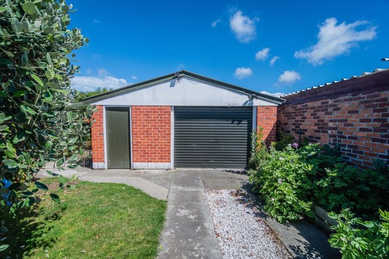 Photo of property in 28 Ewen Road, Temuka, 7920
