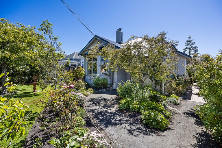 Photo of property in 61 Hunt Street, Andersons Bay, Dunedin, 9013