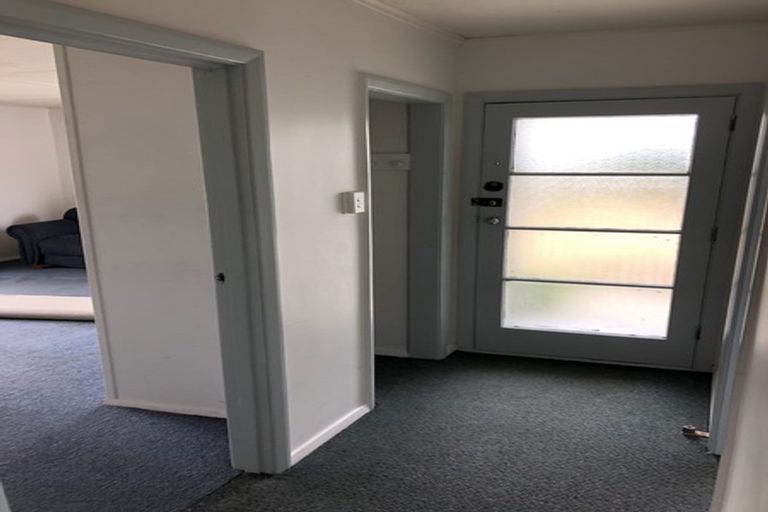 Photo of property in 9 Tensing Place, Sockburn, Christchurch, 8042