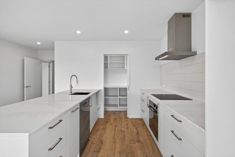 Photo of property in 49 Ruataniwha Avenue, Rangiora, 7400