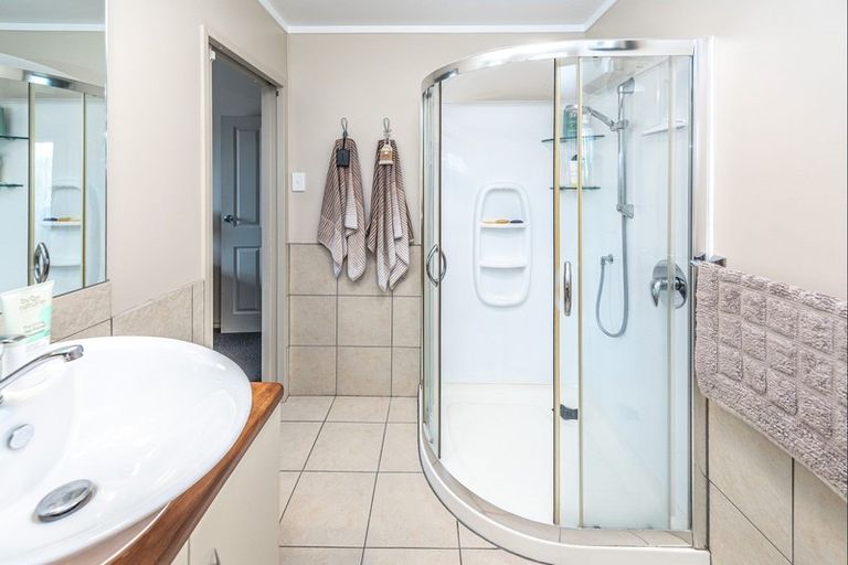 Photo of property in 36 Parkdale Drive, Aramoho, Whanganui, 4500