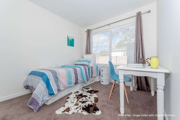 Photo of property in 2/9 Vine Street, Mangere East, Auckland, 2024