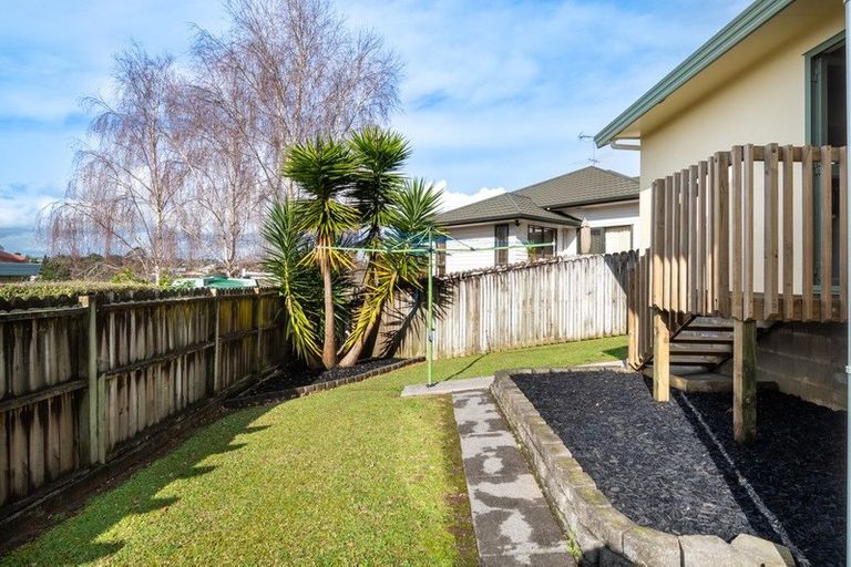 Photo of property in 29 Jubaea Place, Henderson, Auckland, 0610