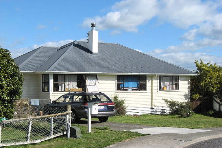 Photo of property in 8 Savage Crescent, Waipukurau, 4200