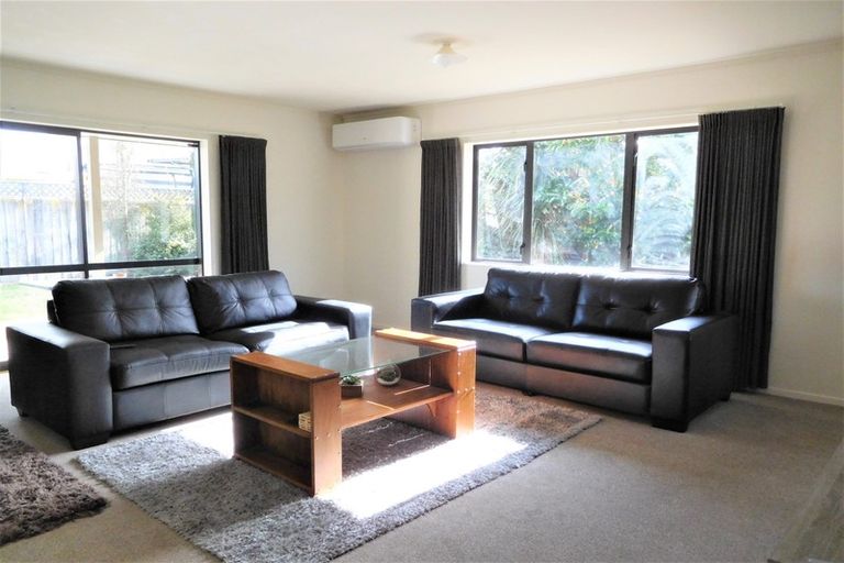 Photo of property in 15 Aldona Place, Fairview Downs, Hamilton, 3214