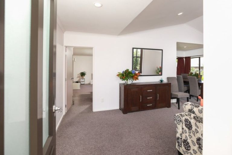 Photo of property in 37 Tuirangi Street, Flagstaff, Hamilton, 3210