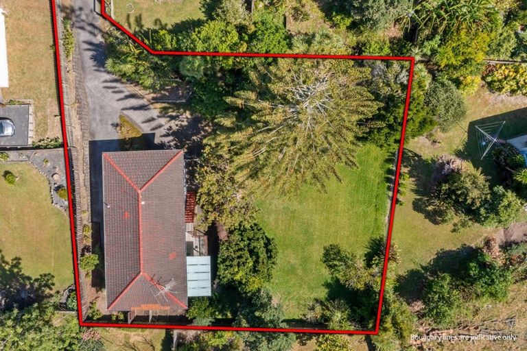 Photo of property in 3 Morriggia Place, Bayview, Auckland, 0629