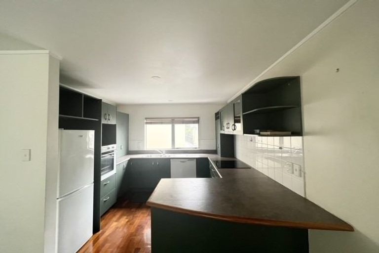 Photo of property in 3/2 Onehunga Harbour Road, Onehunga, Auckland, 1061