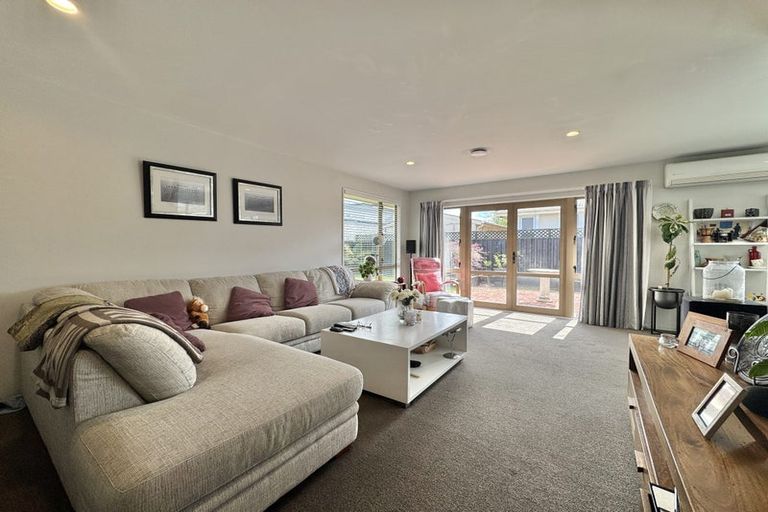 Photo of property in 8a Suva Street, Upper Riccarton, Christchurch, 8041